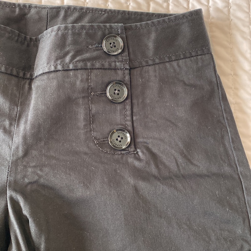 Express black shorts, size 6 - Picture 3 of 5